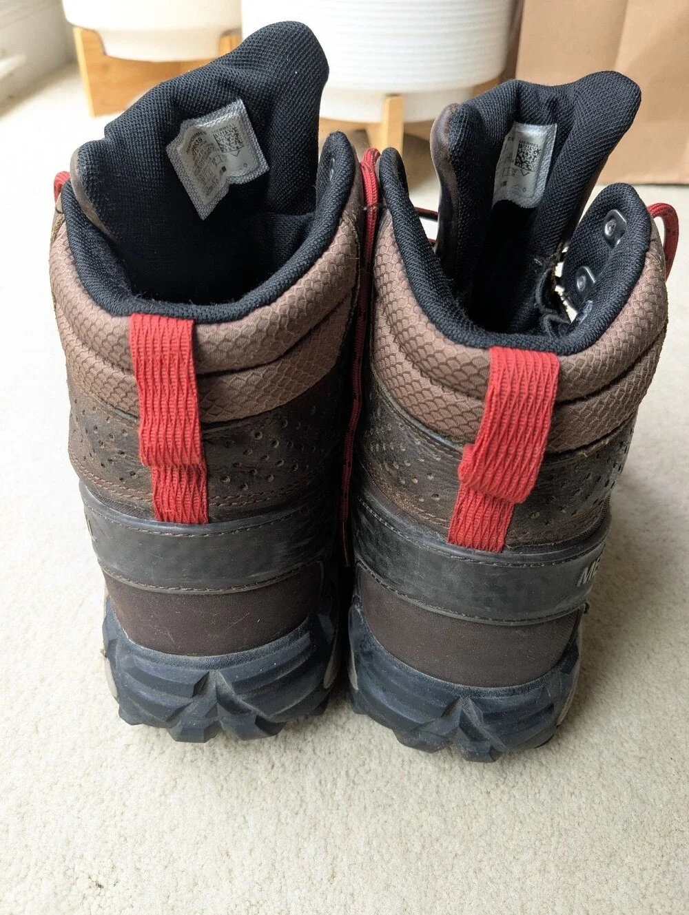Merrell Men's Thermo Kiruna Mid Shell Wp Snow Hiking Boot - size 10